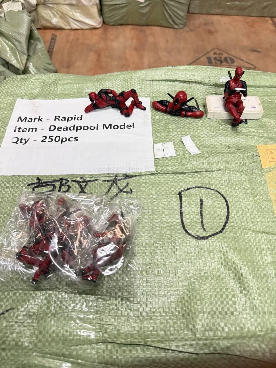 Deadpool Action Figure Set 3 Miniature Collectible Statues for Desk or Car Decor